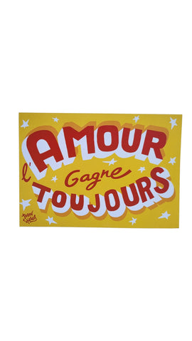 Carte postale "l'Amour gagne toujours" jaune Toqué Frères